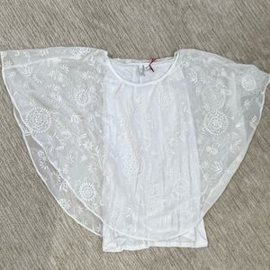 ELLE white floral blouse